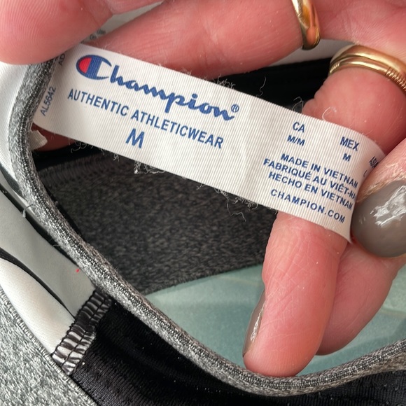 Champion sport bra size M - Picture 3 of 6